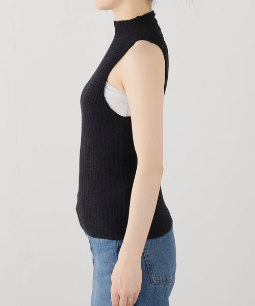 SAYAKADAVIS（サヤカディヴィス）の「SAYAKA DAVIS WAVY RIB MOCKNECK TANK WKT122-WR：カットソー（Tシャツ/カットソー・レディース・ブラック・X-SMALL）」の8枚目の写真