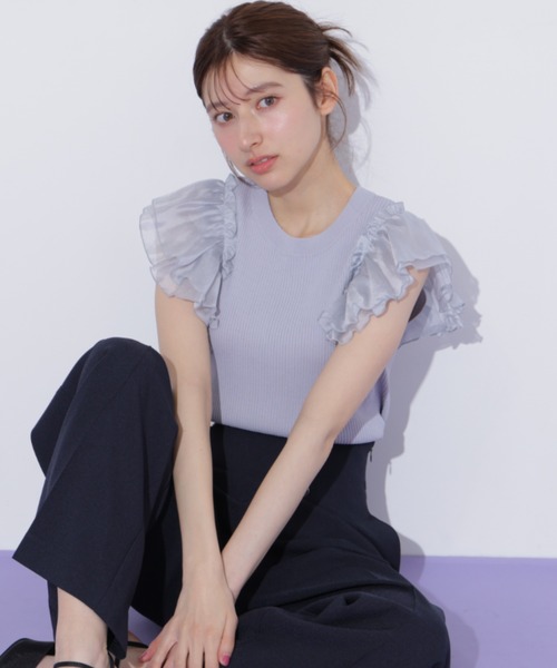 JILL by JILL STUART(ジルバイジルスチュアート)の「シアースリーブリブニット(ニット/セーター・レディース・ブルー/ネイビー/ホワイト・FREE)」の1枚目の写真