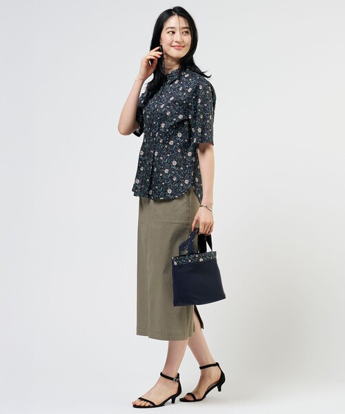 J.PRESS Ladies（J.プレス レディス）の「【FUDGE掲載/一枚で着映え】LIBERTY シャツ ブラウス（シャツ/ブラウス・レディース・ベージュ系5/ネイビー系5・XS）」の11枚目の写真
