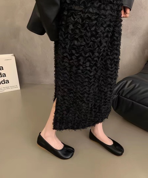 LA VORAGINE（ラ ヴォラジネ）の「足袋パンプスタビバレエシューズ（バレエシューズ・レディース・ベージュ/ブラック系1/レッド/ブラウン/ホワイト/ブラック/アイボリー・23cm/23.5cm）」の15枚目の写真