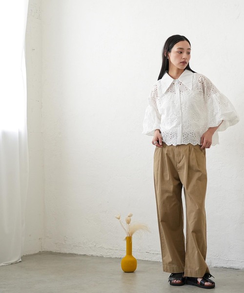 mili an deni(ミリアンデニ)の「袖バルーンスカラップレースブラウス(シャツ/ブラウス・レディース・ブラック/オフホワイト・M)」の7枚目の写真
