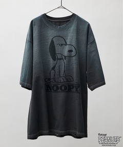 PEANUTS SNOOPY Tシャツ
