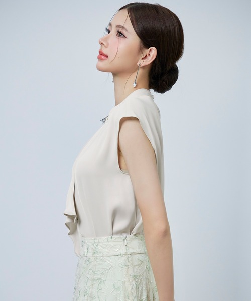 DRESS PLUS(ドレスプラス)の「フレンチスリーブマットサテンブラウス(シャツ/ブラウス・レディース・アイボリー/ブルーグレー/ブラック/ベージュ・S/M/L)」の20枚目の写真