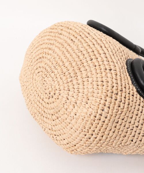 MARC JACOBS（マークジェイコブス）の「【NEW】BABE SMALL TOTE IN WOVEN/ベイブ スモール トート イン ウーブン（かごバッグ・レディース・ナチュラル・ONE SIZE）」の7枚目の写真