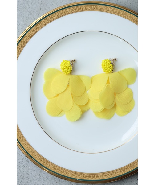 cawaii(カワイイ)の「顔が華やぐ ビタミンイヤリング(イヤリング・レディース・レッド/ピンク/グリーン/ブルー/イエロー/オレンジ・FREE)」の17枚目の写真