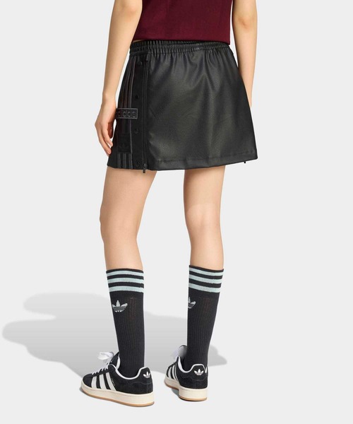 adidas(アディダス)の「プレザー アディブレイク スカート / アディダスオリジナルス adidas Originals(スカート・レディース・ブラック・XX-LARGE/SMALL/MEDIUM/LARGE/X-LARGE/X-SMALL)」の2枚目の写真