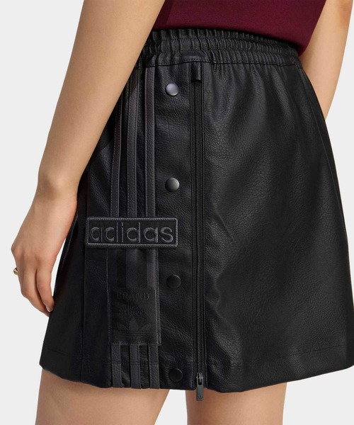 adidas(アディダス)の「プレザー アディブレイク スカート / アディダスオリジナルス adidas Originals(スカート・レディース・ブラック・XX-LARGE/SMALL/MEDIUM/LARGE/X-LARGE/X-SMALL)」の3枚目の写真