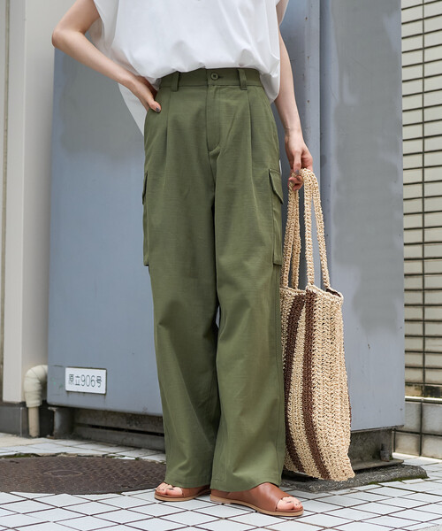 FREAK'S STORE(フリークスストア)の「バックサテン カーゴパンツ(カーゴパンツ・レディース・ベージュ/オリーブ・SMALL/MEDIUM)」の10枚目の写真