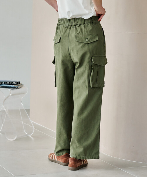 FREAK'S STORE(フリークスストア)の「バックサテン カーゴパンツ(カーゴパンツ・レディース・ベージュ/オリーブ・SMALL/MEDIUM)」の21枚目の写真