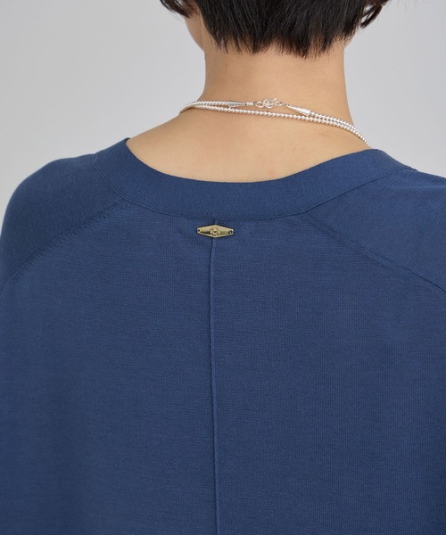 SALON adam et rope'(サロン アダム エ ロペ)の「コットンシルクリネンVネックカーディガン(カーディガン/ボレロ・レディース・ブラック/ブルー系その他4/キャメル・FREE)」の11枚目の写真
