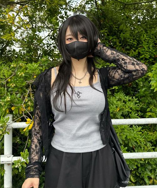 gibous(ギボス)の「gibous/ギボス/snake cross camisole(キャミソール・レディース・グレー/ホワイト/ブラック・F)」の12枚目の写真