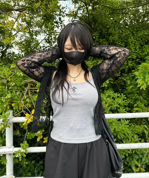 gibous(ギボス)の「gibous/ギボス/snake cross camisole(キャミソール・レディース・グレー/ホワイト/ブラック・F)」の13枚目の写真