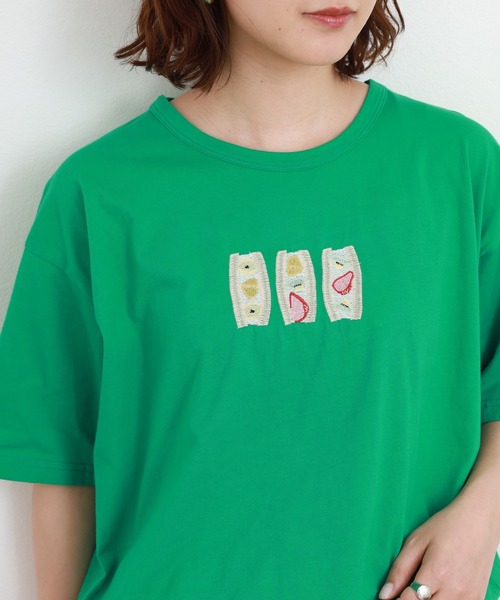 Emago(イマゴ)の「EMAGO フルーツサンド刺繍T 半袖(Tシャツ/カットソー・レディース・ホワイト・FREE)」の19枚目の写真
