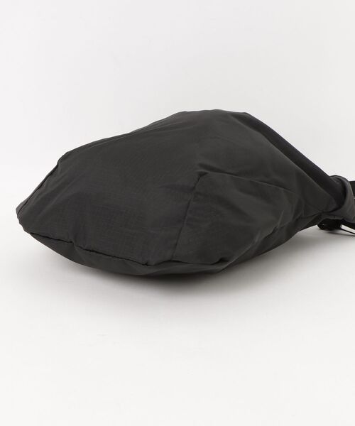 STUDIOUS（ステュディオス）の「High Strength Rip-stop Shoulder Bag M（Tシャツ/カットソー・メンズ・ブラック・FREE）」の3枚目の写真