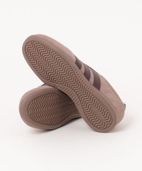 adidas(アディダス)の「【adidas】BARREDA LO(スニーカー・レディース・ブラウン・24.0cm/24.5cm/25.0cm/23.0cm/23.5cm)」の3枚目の写真