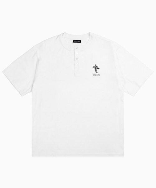 SAINTPAIN(セイントペイン)の「SP ダブルクロスヘビーウェイトヘンリーネック半袖Tシャツホワイト(Tシャツ/カットソー・レディース・その他・MEDIUM/LARGE)」の1枚目の写真