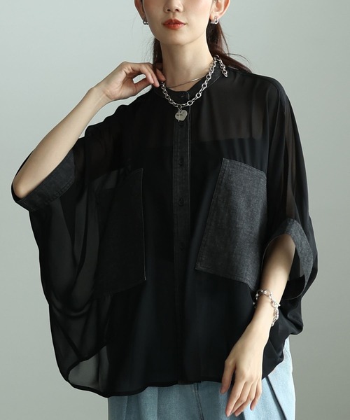 Sawa a la mode(サワアラモード)の「異素材シアードルマンブラウス(シャツ/ブラウス・レディース・カーキ/ブラック/チャコールグレー・FREE)」の2枚目の写真