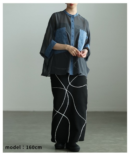 Sawa a la mode(サワアラモード)の「異素材シアードルマンブラウス(シャツ/ブラウス・レディース・カーキ/ブラック/チャコールグレー・FREE)」の6枚目の写真