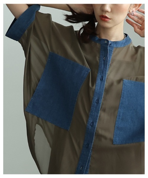 Sawa a la mode(サワアラモード)の「異素材シアードルマンブラウス(シャツ/ブラウス・レディース・カーキ/ブラック/チャコールグレー・FREE)」の18枚目の写真
