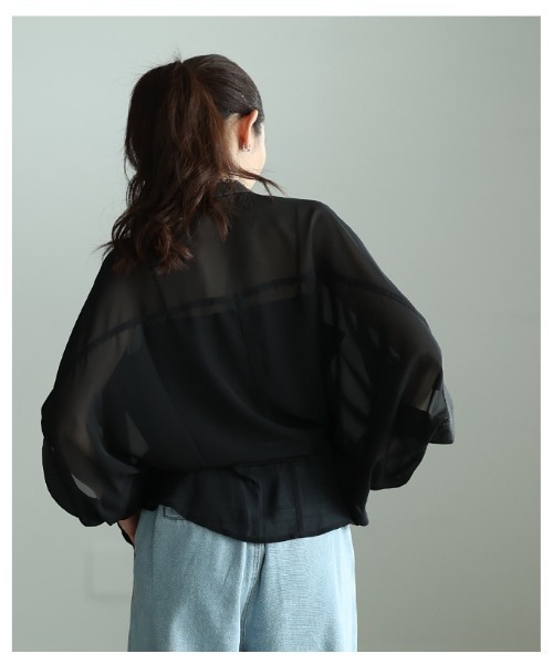 Sawa a la mode(サワアラモード)の「異素材シアードルマンブラウス(シャツ/ブラウス・レディース・カーキ/ブラック/チャコールグレー・FREE)」の21枚目の写真