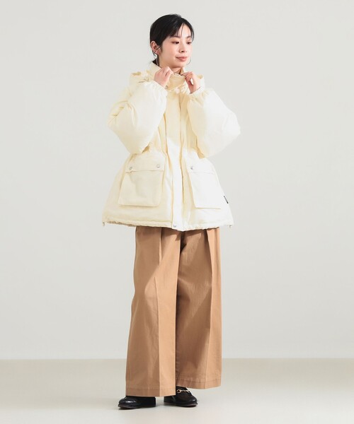 Demi-Luxe BEAMS(デミルクス ビームス)の「Traditional Weatherwear / SOUTHFIELD ダウンジャケット(ダウンジャケット/コート・レディース・ベージュ/アイボリー・34)」の3枚目の写真