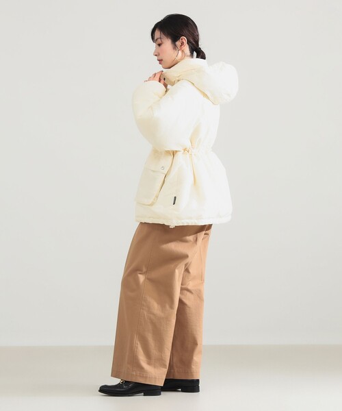 Demi-Luxe BEAMS(デミルクス ビームス)の「Traditional Weatherwear / SOUTHFIELD ダウンジャケット(ダウンジャケット/コート・レディース・ベージュ/アイボリー・34)」の5枚目の写真