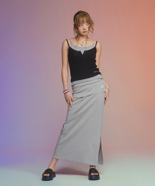 ASON（アズオン）の「SLIT LAYERED SLEEVELESS / BLACK（Tシャツ/カットソー・レディース・その他・FREE）」の10枚目の写真