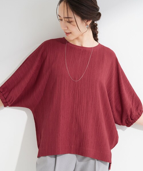 SHOO・LA・RUE(シューラルー)の「【インせず着られる/洗濯後しわになりにくい】しぼしぼドルマンブラウス(シャツ/ブラウス・レディース・ブルー系その他/イエロー系その他/ライトベージュ/チャコールグレー/ワインレッド・00)」の5枚目の写真