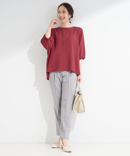 SHOO・LA・RUE(シューラルー)の「【インせず着られる/洗濯後しわになりにくい】しぼしぼドルマンブラウス(シャツ/ブラウス・レディース・ブルー系その他/イエロー系その他/ライトベージュ/チャコールグレー/ワインレッド・00)」の21枚目の写真