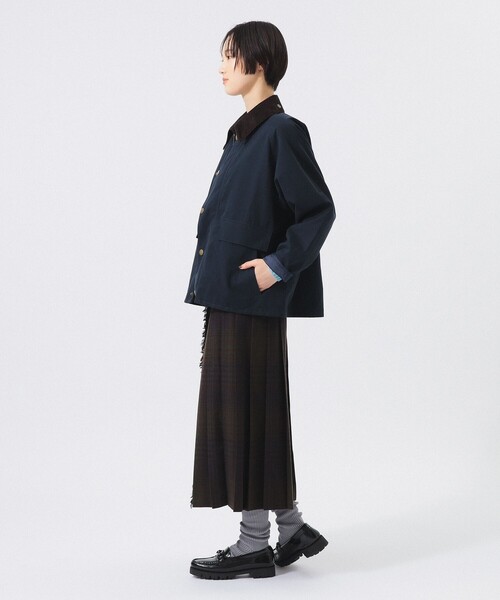 BEAMS BOY(ビームスボーイ)の「チェック キルト スカート(スカート・レディース・グレー/ネイビー・1/2)」の4枚目の写真