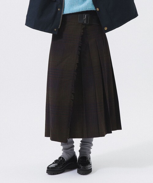 BEAMS BOY(ビームスボーイ)の「チェック キルト スカート(スカート・レディース・グレー/ネイビー・1/2)」の7枚目の写真