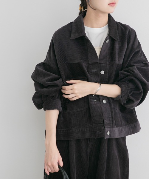ITEMS URBANRESEARCH（アイテムズ アーバンリサーチ）の「コーデュロイジャケット（カバーオール・レディース・ホワイト系その他/レッド系その他/チャコールグレー・FREE）」の12枚目の写真