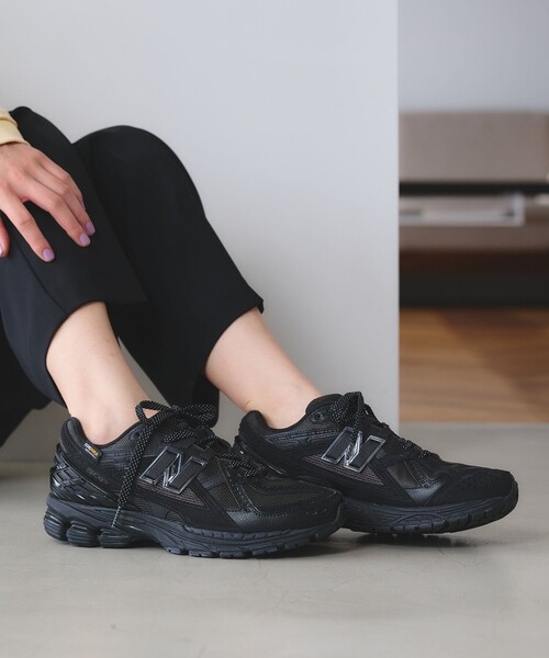 NEW BALANCE(ニューバランス)の「<New Balance>U1906R スニーカー(スニーカー・レディース・ブラック・22.5cm/23cm/23.5cm/24cm/24.5cm/25cm)」の3枚目の写真