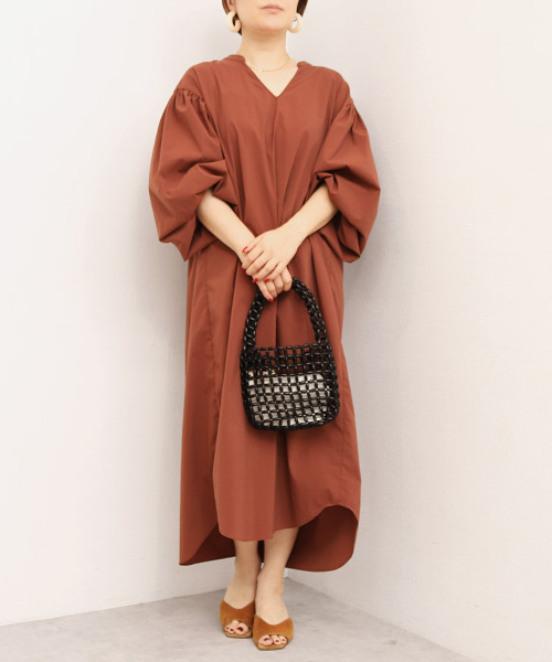cache cache(カシュ カシュ)の「カシュカシュ cachecache / カラフルウッドビーズワンハンドル手提げ(トートバッグ・レディース・ホワイト/ブラック/パープル/オレンジ/イエロー/ブルー・FREE)」の18枚目の写真