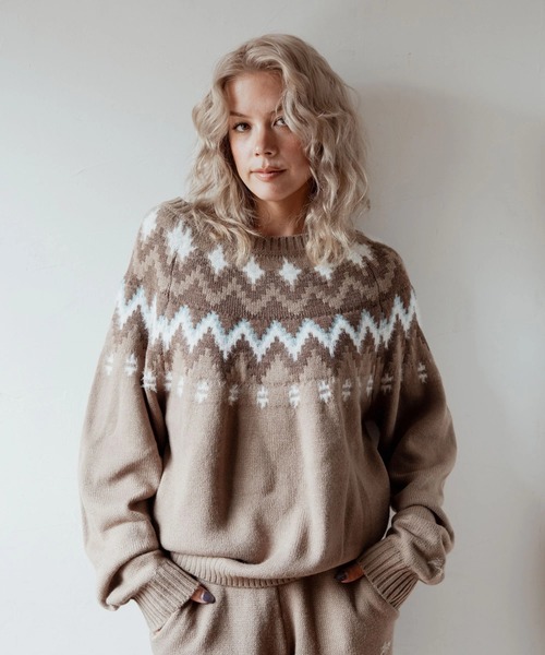 ROXY(ロキシー)の「ROXY SILVER GARDEN TOPS フェアアイル柄ニットセーター 【2026年秋冬モデル】/ロキシーセットアップ対応可(ニット/セーター・レディース・ブルー/オートミール/ベージュ・SMALL/MEDIUM/LARGE)」の19枚目の写真