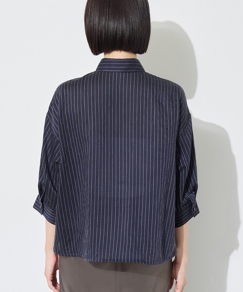 INDIVI（インディヴィ）の「【シアー／7分袖】体型カバーゆったりシャツ（シャツ/ブラウス・レディース・ネイビー系2/ブルー系7/ピンク系その他・05/13/15 /34/38）」の19枚目の写真