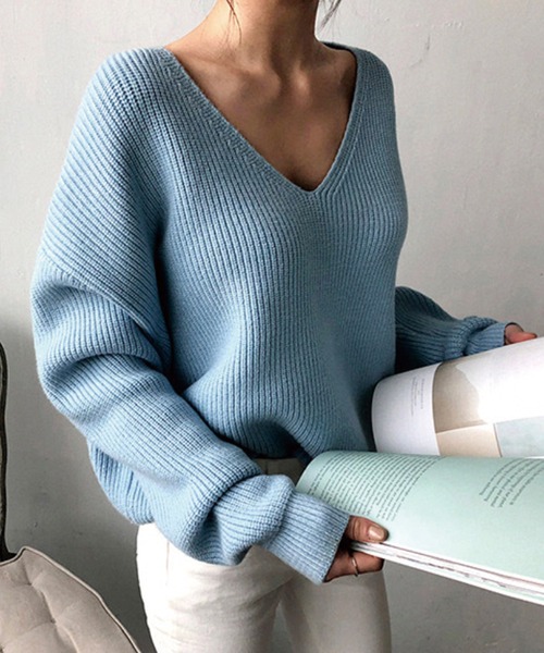ADDITION STORE(アディションストア)の「\ゆったりシルエット/ ロングスリーブ Vネックニット(ニット/セーター・レディース・ホワイト/サックスブルー/ブラック・FREE)」の3枚目の写真