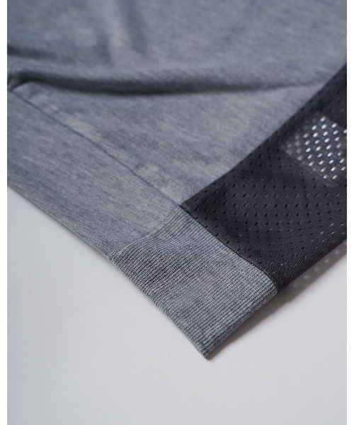 #Re:room(リルーム)の「メッシュスイッチングスウェットTシャツ(Tシャツ/カットソー・メンズ・グレー/ブラック/ネイビー・M-L/S-M)」の13枚目の写真