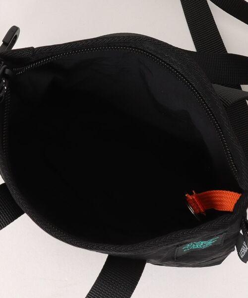 RIVER SIDE CULTURE(リバーサイドカルチャー)の「RIVER SIDE CULTURE / 撥水ナイロンミニサコッシュ(M4)(ショルダーバッグ・メンズ・ブラック/ベージュ/オリーブ・FREE)」の14枚目の写真