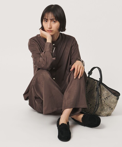 UNITED ARROWS(ユナイテッドアローズ)の「スエード ファーライク ローファー(ローファー・レディース・ブラック/ブラウン系・38/37/35h/35/36/37h/36h)」の14枚目の写真