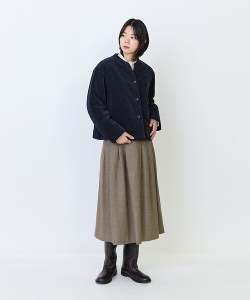 LOISIR(ロワズィール)の「シャンブレーベルベットパディングジャケット(ノーカラージャケット・レディース・ネイビー/ベージュ・FREE)」の8枚目の写真