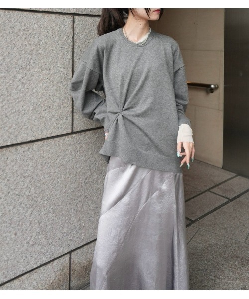 LE CIEL BLEU(ルシェルブルー)の「フラットカットプルオーバー / Flat-Cut Pullover(ニット/セーター・レディース・ネイビー/グレー/ピンク/ブラック・36)」の18枚目の写真