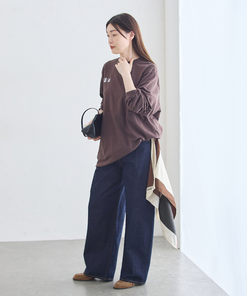 journal standard L'essage(ジャーナルスタンダードレサージュ)の「AENEIS/エネス Lohse Silk Scarf 70 スカーフ(バンダナ/スカーフ・レディース・ブラウン・FREE)」の2枚目の写真