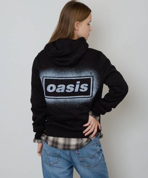 the Oasis(ジオアシス)の「Oasis / オアシス OASIS UNISEX PULLOVER HOODIE: SPRAY LIVE '25 WORLD TOUR ユニセックス プルオーバーフーディー パーカー スウェット トレーナー ライブツアー アームプリント 長袖 メンズ レディース 2026年 秋 秋服 冬 冬服(パーカー・メンズ・ブラック・S/M/L/XL)」の18枚目の写真