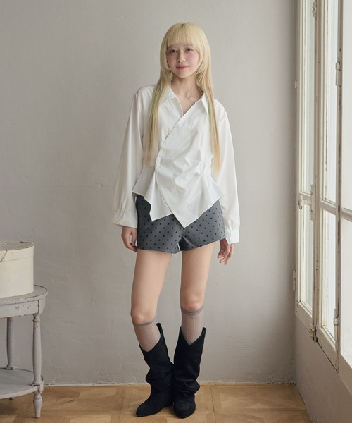 LiLIN(リリン)の「カシュクールアシンメトリーシャツ / wrap asymmetric shirt(シャツ/ブラウス・レディース・ブルー/ホワイト・FREE)」の8枚目の写真