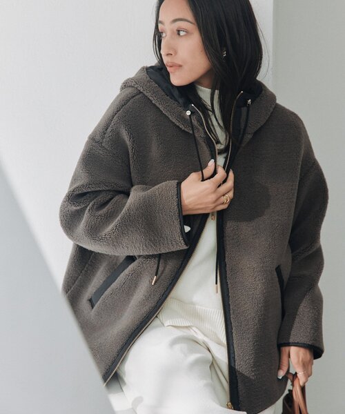 RIVE DROITE(リヴドロワ)の「フードボアZIPコート(秋服/冬服)(その他アウター・レディース・チャコールグレー/オフホワイト・FREE)」の2枚目の写真