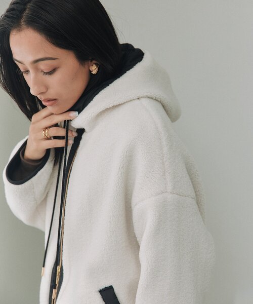 RIVE DROITE(リヴドロワ)の「フードボアZIPコート(秋服/冬服)(その他アウター・レディース・チャコールグレー/オフホワイト・FREE)」の11枚目の写真