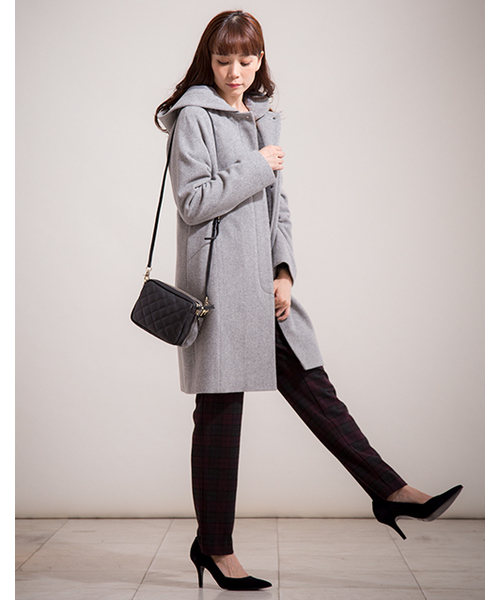 Banner Barrett(バナーバレット)の「Stephanie スエードパンプス(パンプス・レディース・カーキ/ネイビー・38/36/37)」の13枚目の写真