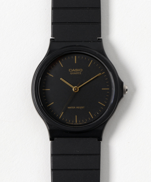 CASIO(カシオ)の「CASIO カシオ / 薄型 軽量 アナログ腕時計 樹脂バンド ラウンドフェイス 日常生活防水 ユニセックス スタンダード //// MQ-24シリーズ(アナログ腕時計・メンズ・ブラック×ブラック/ブラック系その他/ブラック×ホワイト/ブラック×ゴールド/ブラック/ブラック系その他2/ブラック系その他3/ブラック系その他4/ブラック系その他5/ブラック×シルバー/ブラック系その他6・FREE)」の22枚目の写真