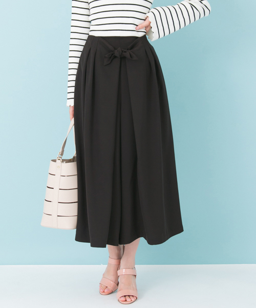 URBAN RESEARCH（アーバンリサーチ）の「 UR 前リボンタックパンツ（その他パンツ・レディース・ベージュ系その他/ブラック/グレー系その他・FREE）」の2枚目の写真